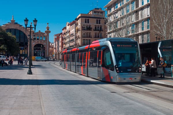 Información del transporte público en Zaragoza durante las Fiestas del Pilar